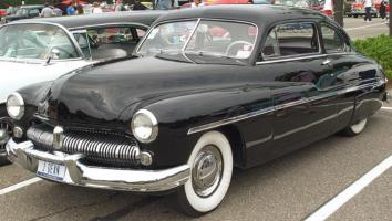 Прикрепленное изображение: 1949-Mercury-sedan.jpg