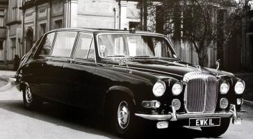 Прикрепленное изображение: 1968-daimler-ds420.jpg