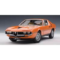 Прикрепленное изображение: Alfa-Romeo-Montreal-(1970)-Autoart-118-i14823.jpg
