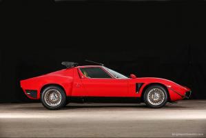 Прикрепленное изображение: a-lamborghini-miura-jota-svr-is-not-your-average-used-car-1476933939802-958x640.jpg