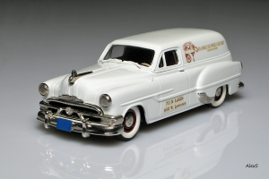 Прикрепленное изображение: Pontiac Sedan 1953 Delivery La Salle Florist Brasilia Press USA Brooklin Models BRK31x.png