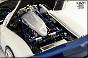 Прикрепленное изображение: MASERATI MC 12 3.jpg