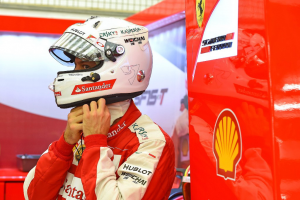 Прикрепленное изображение: helmet_seb_or (3).png