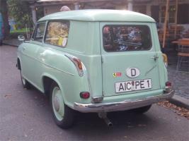 Прикрепленное изображение: Lloyd Alexander Combi - 1957.10.jpg