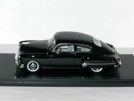 Прикрепленное изображение: Oldsmobile Rocket 88 Futuramic Club Coupe 1949 002.JPG