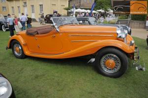 Прикрепленное изображение: Mercedes-Benz 290 Spezial-Roadster '1934.jpg