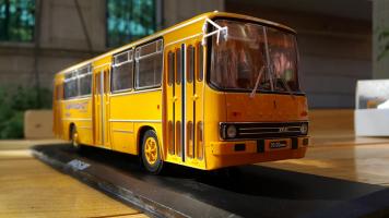 Прикрепленное изображение: Ikarus-260 (3).jpg