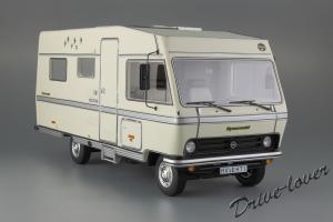 Прикрепленное изображение: Hymer Hymermobil 581 BS Schuco 450007900_02.jpg