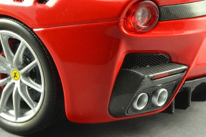Прикрепленное изображение: F12_TdF_diecast (59).png