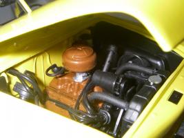 Прикрепленное изображение: Ford Deluxe Fordor Sedan 1950 (Precision Miniatures) (28).JPG