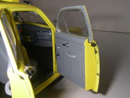 Прикрепленное изображение: Ford Deluxe Fordor Sedan 1950 (Precision Miniatures) (26).JPG