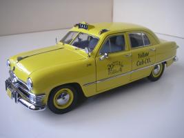 Прикрепленное изображение: Ford Deluxe Fordor Sedan 1950 (Precision Miniatures) (6).JPG