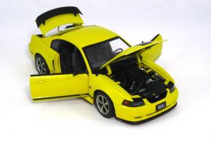 Прикрепленное изображение: 2004 Mustang Mach 1 (6).JPG