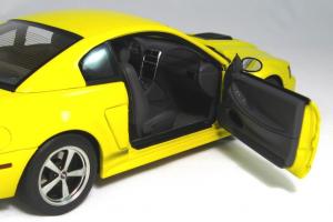 Прикрепленное изображение: 2004 Mustang Mach 1 (8).JPG