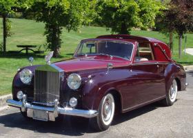 Прикрепленное изображение: 1958 rr sedanca f.JPG