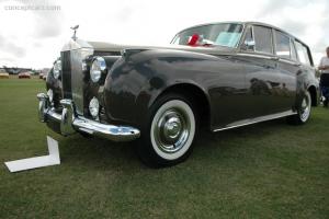 Прикрепленное изображение: 59_Rolls_Estate_Wagon_NY_Show_Car_DV_06_PBI_03.jpg