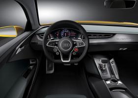 Прикрепленное изображение: Audi-Sport-Quattro-Concept-2013-salon.jpg