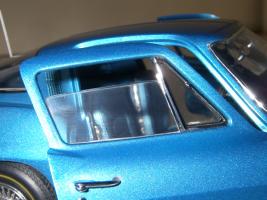 Прикрепленное изображение: Chevrolet Corvette Sting Ray 1965 (GMP) (50).JPG