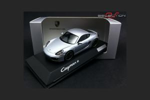 Прикрепленное изображение: porsche-cayman-e-type-981-2015-argent-1-43-spark-wap0204030f-.jpg