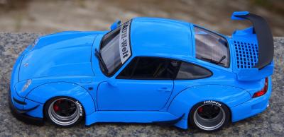 Прикрепленное изображение: Porsche 993 RWB (11).jpg