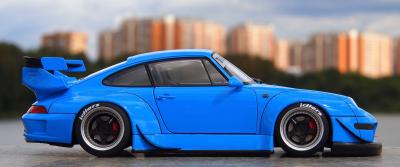 Прикрепленное изображение: Porsche 993 RWB (3).jpg