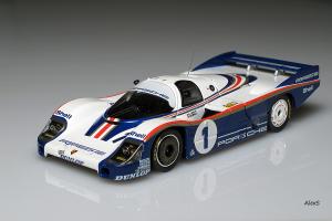 Прикрепленное изображение: Porsche 956LH Le Mans 1982 HPI 8037.jpg