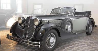 Прикрепленное изображение: croppedimage700365-Horch-853A.jpg