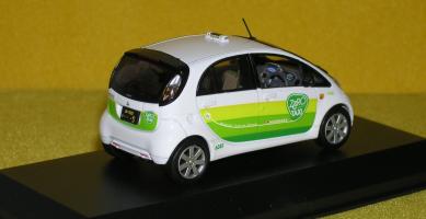 Прикрепленное изображение: Mitsubishi I MiEV P1010156.JPG