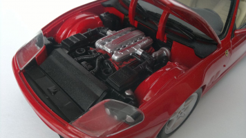 Прикрепленное изображение: 550 maranello (13).png