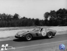 Прикрепленное изображение: ferrari-gto-24-heures-du-mans-1962_hg_mag_0009.jpg