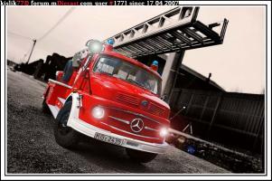 Прикрепленное изображение: Schuco_Mercedes_Benz_L322.jpg