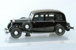 Прикрепленное изображение: 1937MercedesW138Pulman_2s.jpg