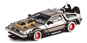 Прикрепленное изображение: delorean_btf_III_vit.jpg