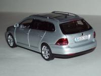 Прикрепленное изображение: VW_GOLF_V_VARIANT_2.jpg