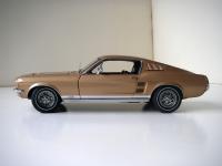 Прикрепленное изображение: Ford_Mustang_GT_Fastback_1967__AutoArt___4_.JPG