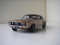 Прикрепленное изображение: Ford_Mustang_GT_Fastback_1967__AutoArt___5_.JPG