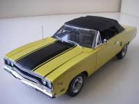 Прикрепленное изображение: Plymouth_Road_Runner_Convertible_1970__GMP___7_.JPG
