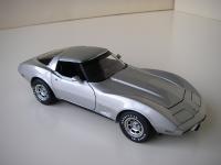 Прикрепленное изображение: Chevrolet_Corvette_25th_Anniversary_Edition_1978__AutoArt___7_.JPG