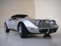 Прикрепленное изображение: Chevrolet_Corvette_25th_Anniversary_Edition_1978__AutoArt___12_.JPG