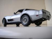 Прикрепленное изображение: Chevrolet_Corvette_Collector_Edition_1982__AutoArt___9_.JPG