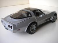 Прикрепленное изображение: Chevrolet_Corvette_Collector_Edition_1982__AutoArt___10_.JPG