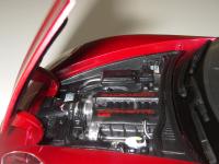Прикрепленное изображение: Chevrolet_Corvette_C6_Coupe_2005__Maisto___6_.JPG