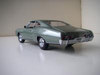 Прикрепленное изображение: Chevrolet_Impala_SS_427_1967__ERTL_Authentics___2_.JPG