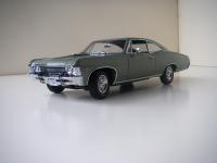 Прикрепленное изображение: Chevrolet_Impala_SS_427_1967__ERTL_Authentics___3_.JPG