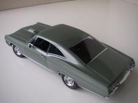 Прикрепленное изображение: Chevrolet_Impala_SS_427_1967__ERTL_Authentics___8_.JPG