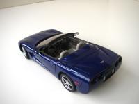 Прикрепленное изображение: Chevrolet_Corvette_C5_Convertible_2004__Autoart___9_.JPG