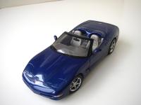 Прикрепленное изображение: Chevrolet_Corvette_C5_Convertible_2004__Autoart___10_.JPG