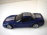 Прикрепленное изображение: Chevrolet_Corvette_Z06_Commemorative_Edition_2004__Autoart___8_.JPG