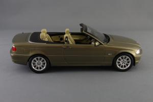 Прикрепленное изображение: BMW_3er_Cabrio_Individual_Kyosho_for_BMW_80_43_0_395_004_04.jpg