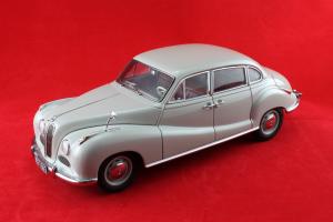 Прикрепленное изображение: BMW_501_Autoart_for_BMW_80_43_0_393_098_01.jpg